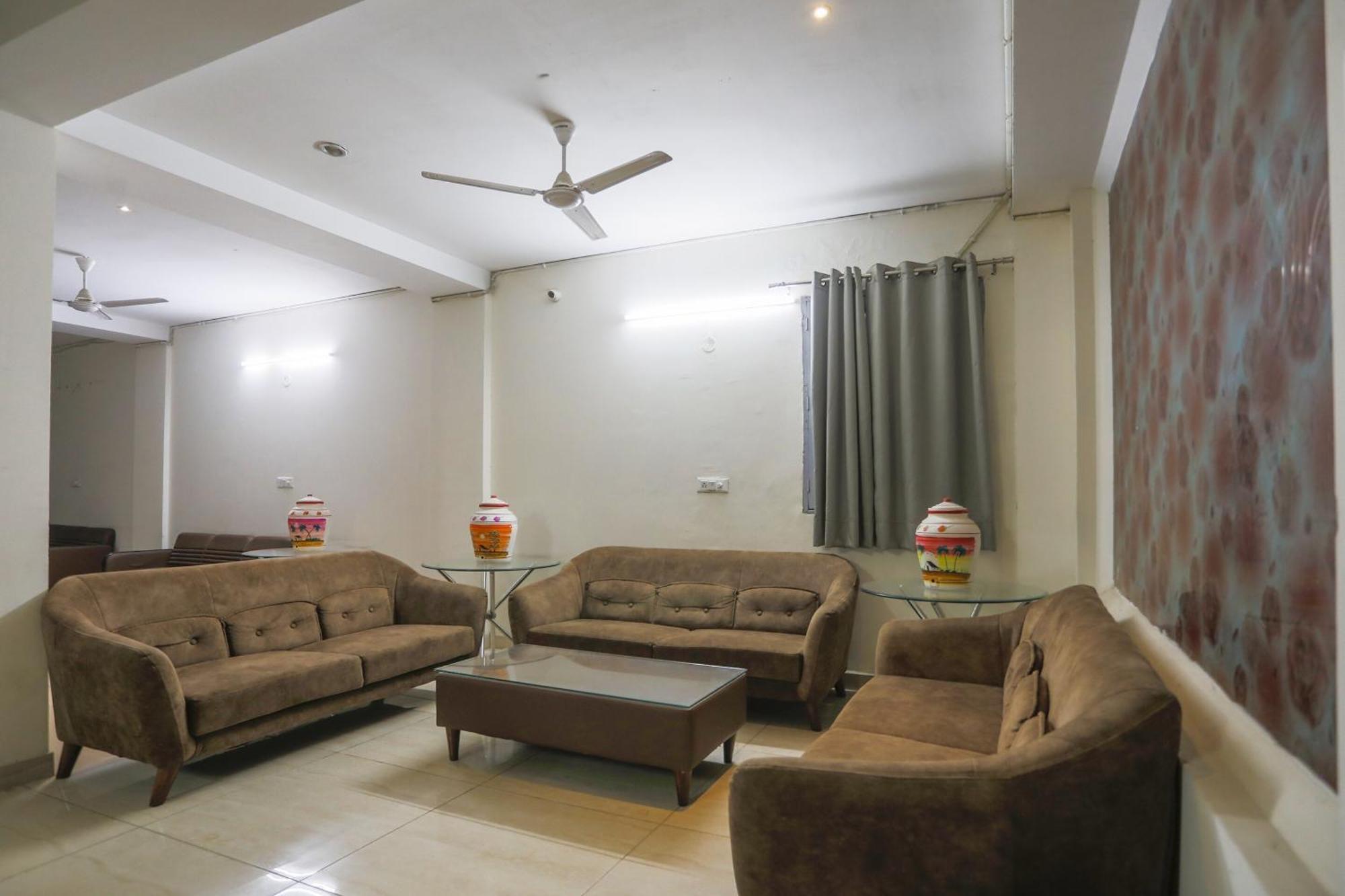 פארידבד Hotel O Jsb Hotel מראה חיצוני תמונה